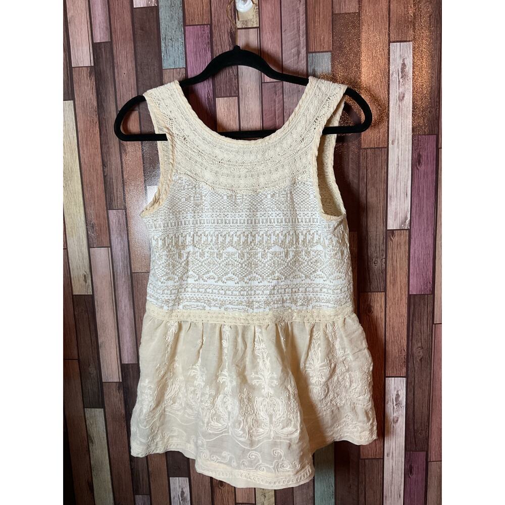 Anthropologie One September Vintage Top Crochet Lace Embroidered Peplum M RARE